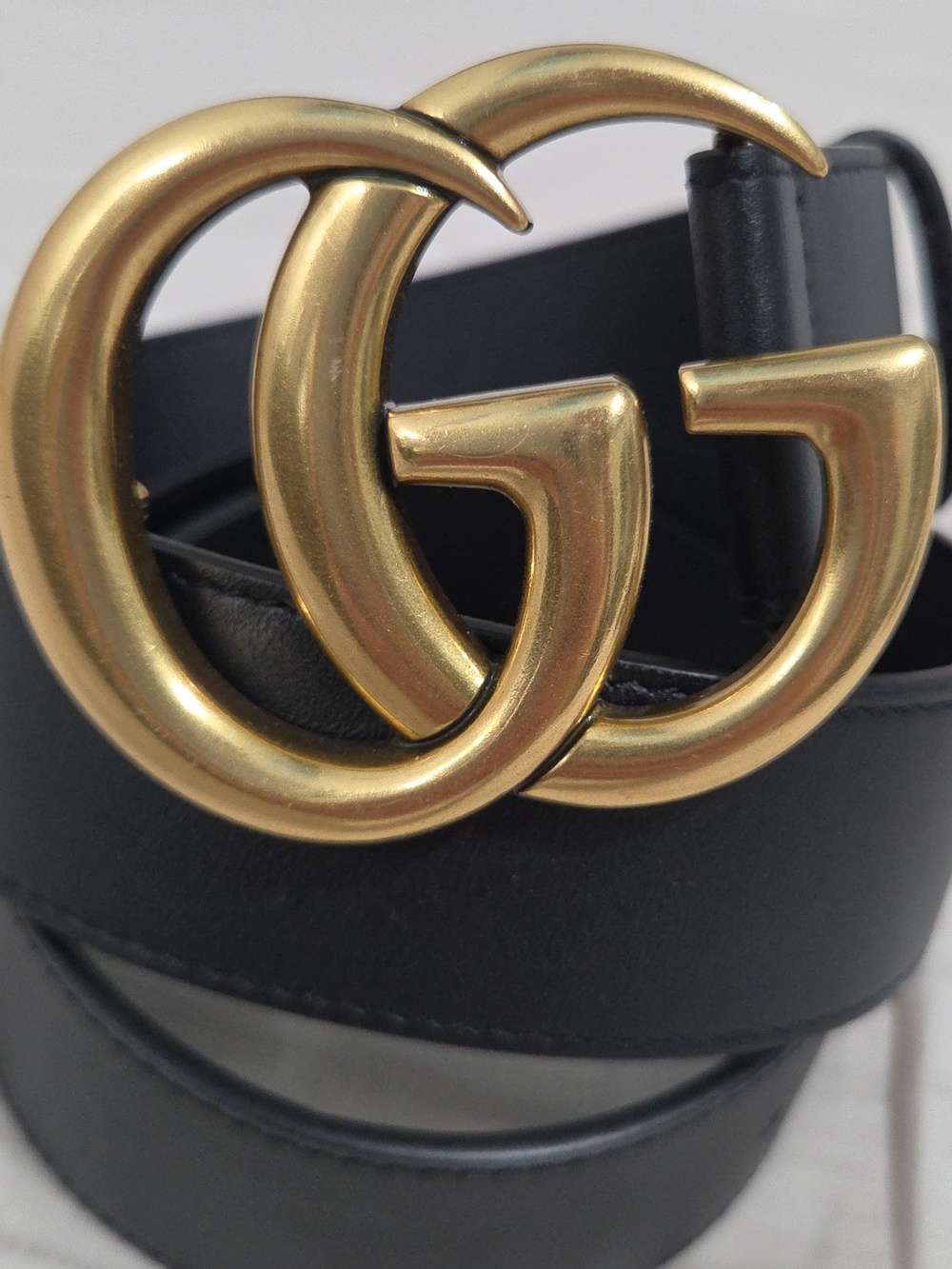 Gucci Marmont Black Leather Belt with Gold Double G Buckle - Picture 12 of 16